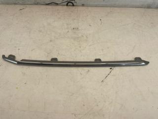 Накладка решетки радиатора правая Toyota Land Cruiser J200 1VD-FTV БУ