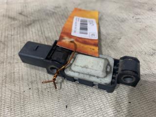 Датчик AIR BAG Volkswagen Touareg 2002-2010 2006 v93