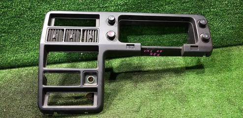 Консоль приборов передний ISUZU Bighorn 1991