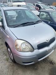 Стекло лобовое переднее TOYOTA Vitz 2003