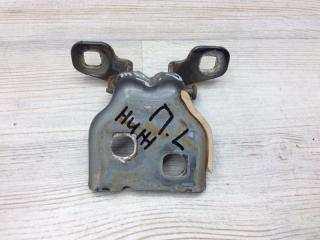 Петля двери левая передняя nissan Terrano Пробег 55.000км 2018 F4RE410 Петля двери левая передняя nissan Terrano Пробег 55.000км 2018 F4RE410