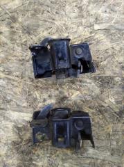 Замок капота Mercedes-Benz R-class W251 3.5 V6 272 л.с. Замок капота Mercedes-Benz R-class W251 3.5 V6 272 л.с.