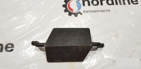Запчасть шток вилки переключения передач передний Volkswagen Golf 4 2003
