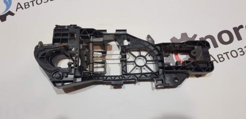 Запчасть кронштейн ручки двери задний правый Volkswagen Passat B6 2008 универсал 1.9 BXE 3C0837886J Б/У Кронштейн ручки двери задний правый Volkswagen Passat B6 2008 универсал 1.9 BXE 3C0837886J Б/У