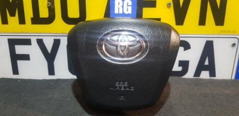 Подушка безопасности в руль Toyota Avensis 3 2010