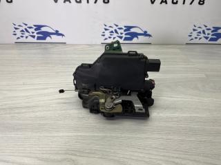Замок двери задний правый Volkswagen Passat B5 AVF 1.9 TDI контрактная