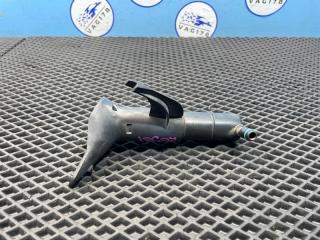 Форсунка омывателя фары правая Volkswagen Touareg NF 2011 CASA 3.0L