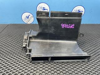 Воздуховод правый задний Volkswagen Touareg NF 2011 CASA 3.0L