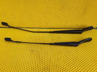 Поводок дворника передний Omoda C5 2023 SQRF4J16 Поводок дворника передний Omoda C5 2023 SQRF4J16