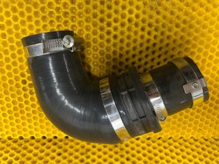 Патрубок интеркулера Omoda C5 2023 SQRF4J16 Патрубок интеркулера Omoda C5 2023 SQRF4J16