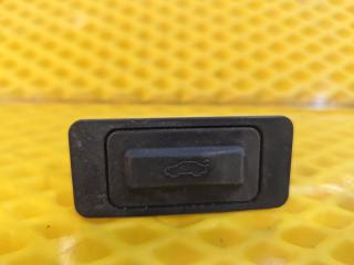 Кнопка открывания багажника Omoda C5 2023 SQRF4J16 Кнопка открывания багажника Omoda C5 2023 SQRF4J16